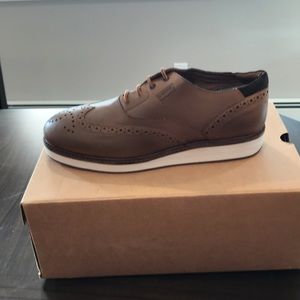 Men’s Levi’s s size 9.5 shoes